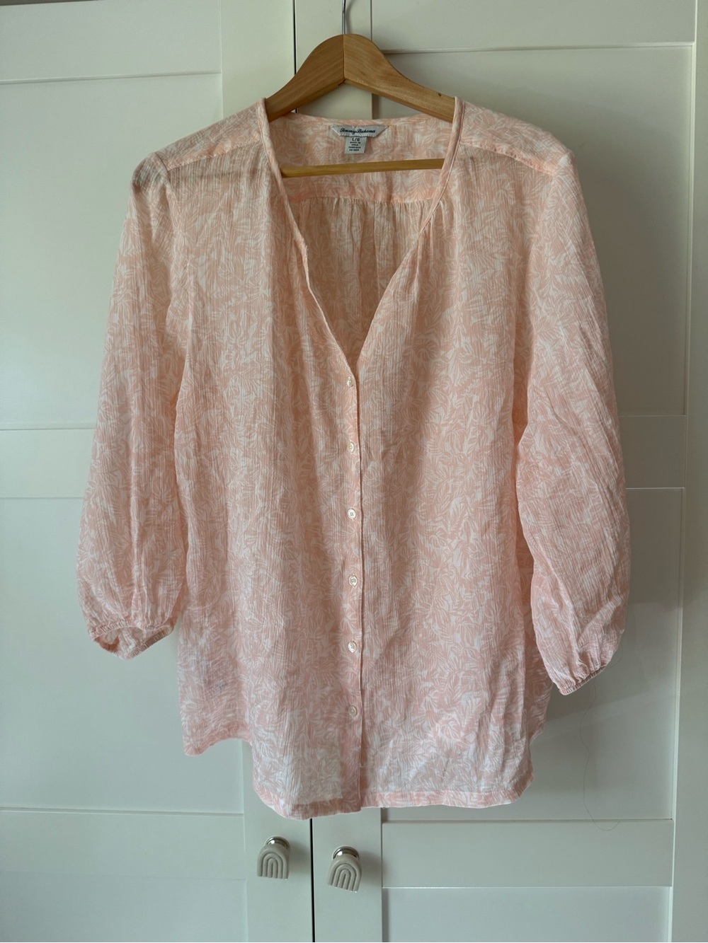 Tommy Bahama Light Pink Printed Button-Front Women’s Blouse